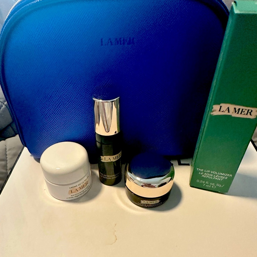 La Mer Pink Lip Balm Gloss